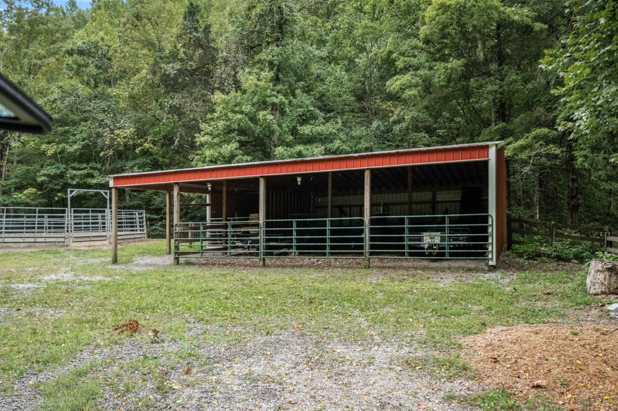 Trail Riding Dreams and privacy galore!! - photo 10