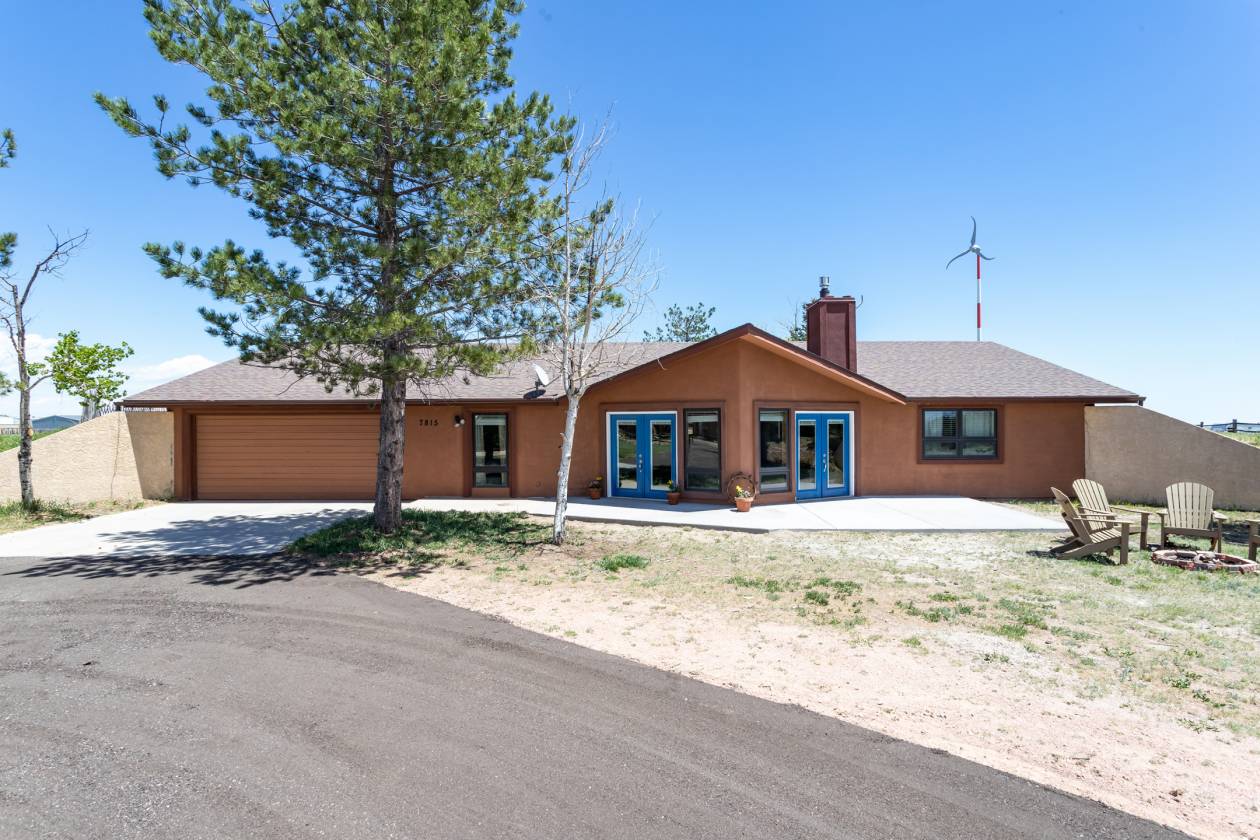 Horse Property for sale.