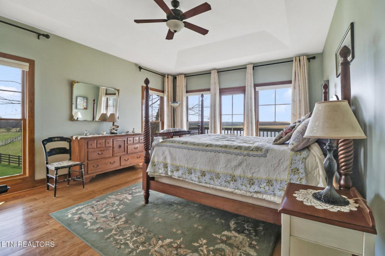 Lakefront Equestrian Estate - photo 16