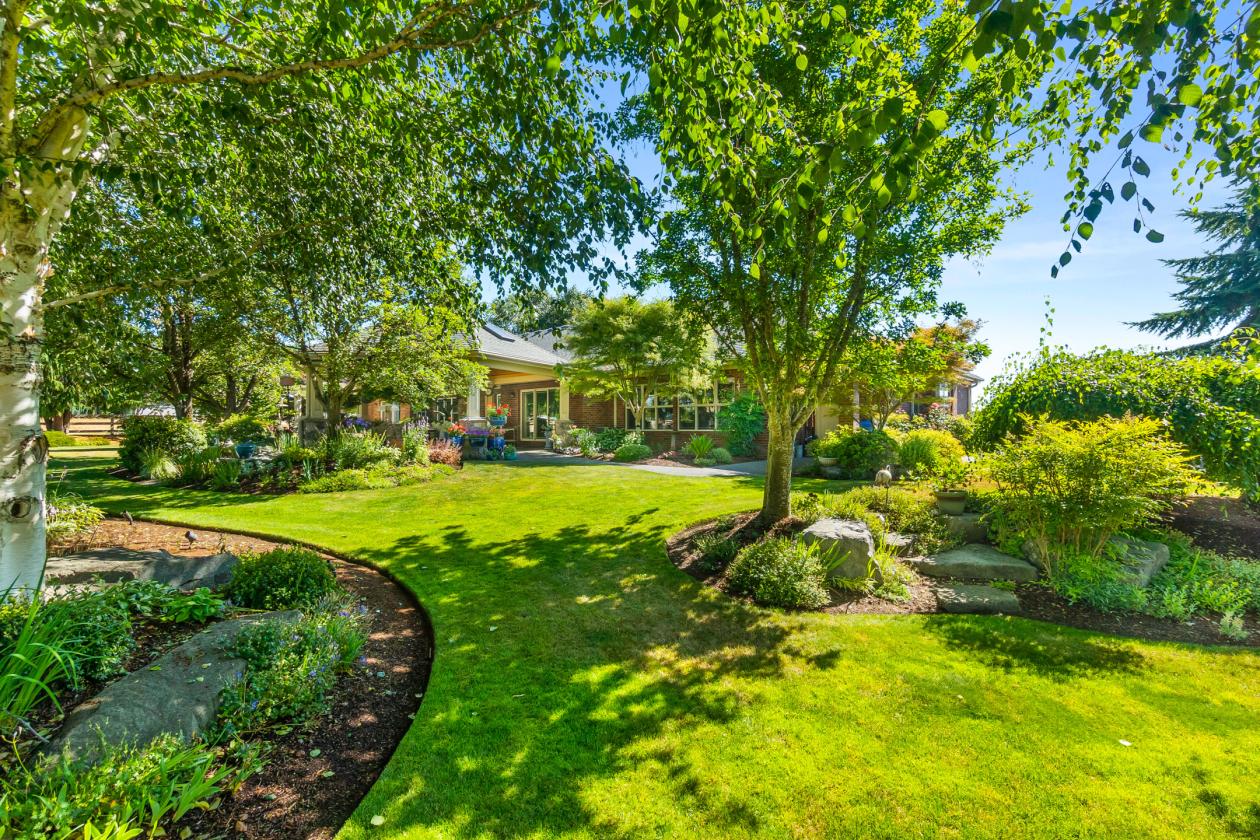 Equestrian Community Estate with Mountain Views - photo 27