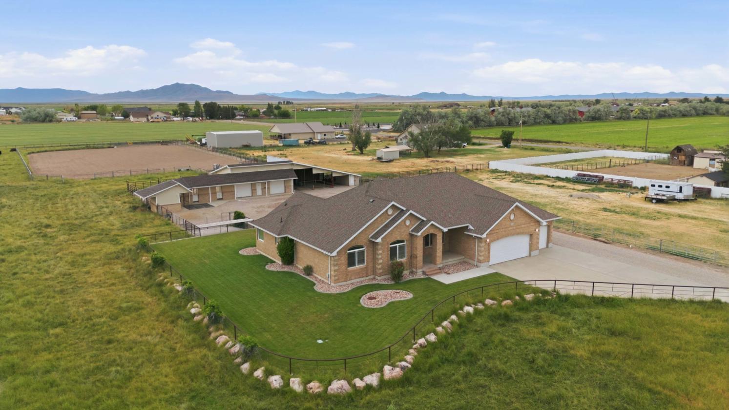 Horse Property with large arena and barn! - photo 20