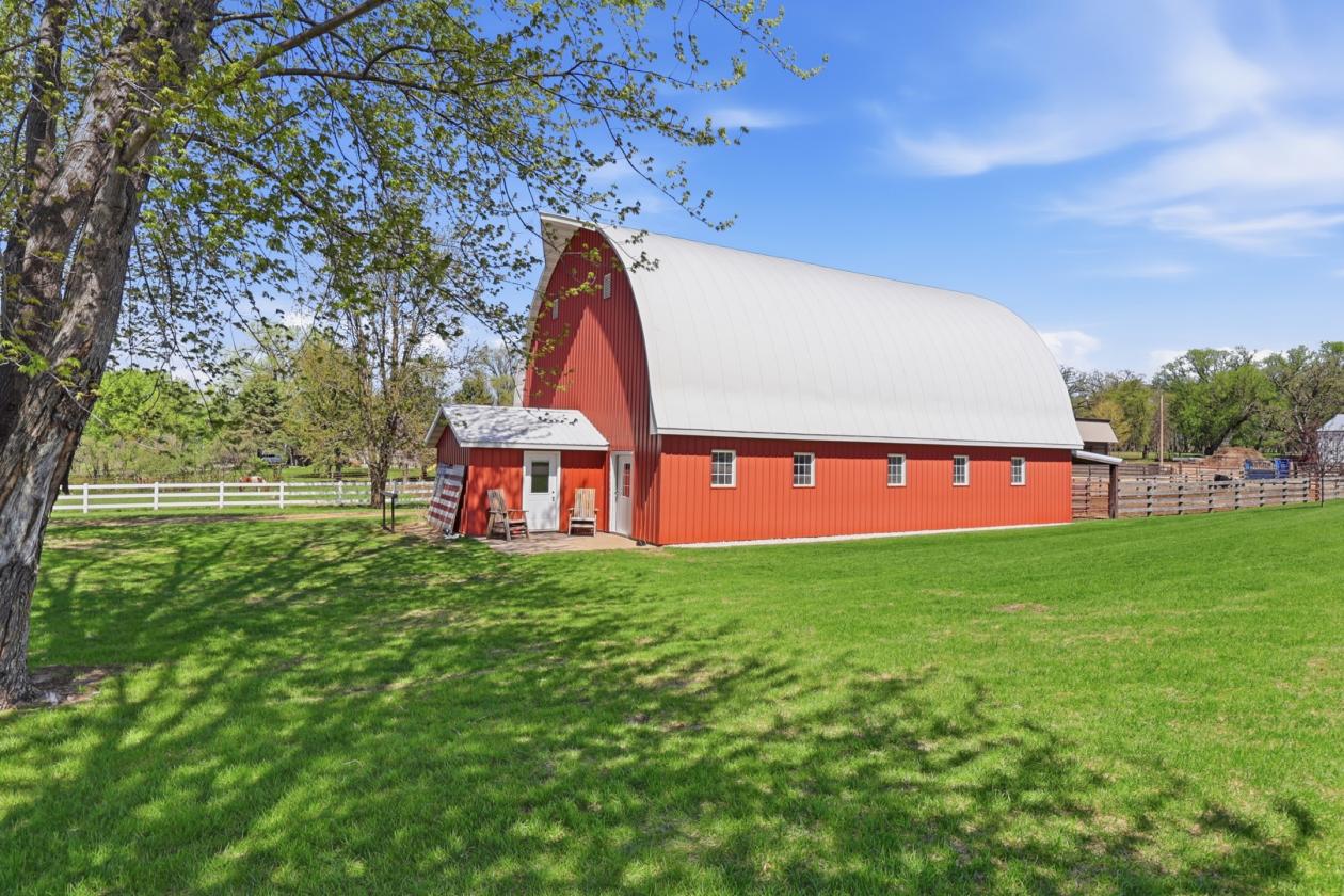 Custom Country Estate - photo 20