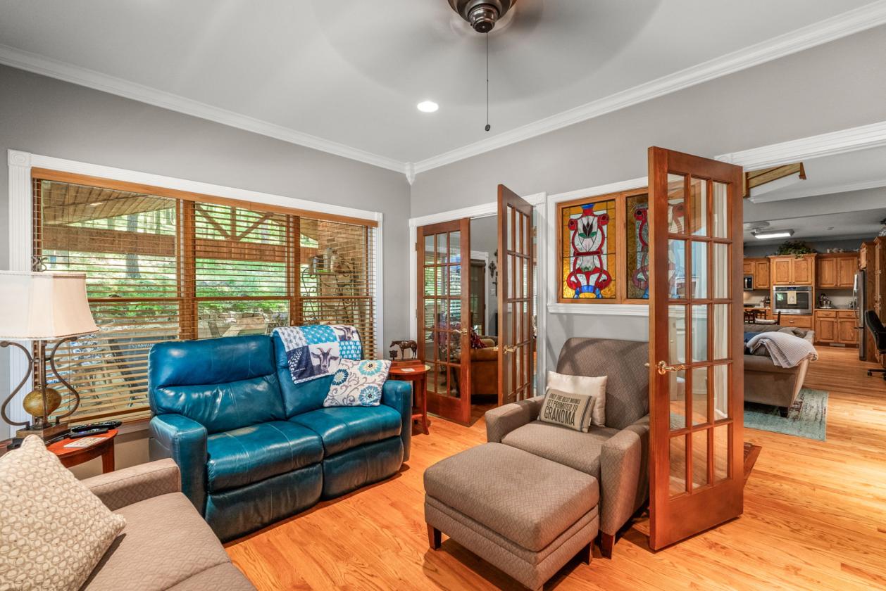 Luxury Private Equestrian Estate - photo 11