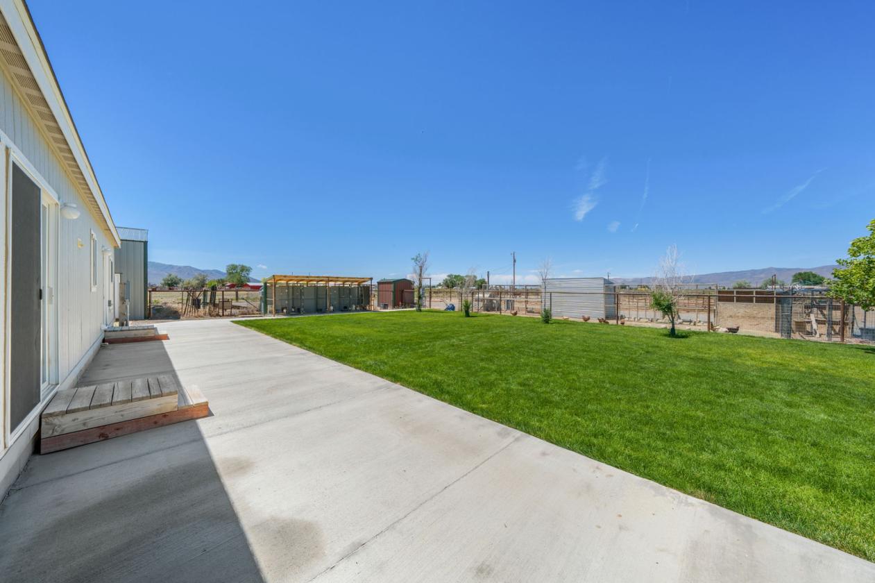 Ready For Horses ~  Turn Key Equestrian Property - photo 23