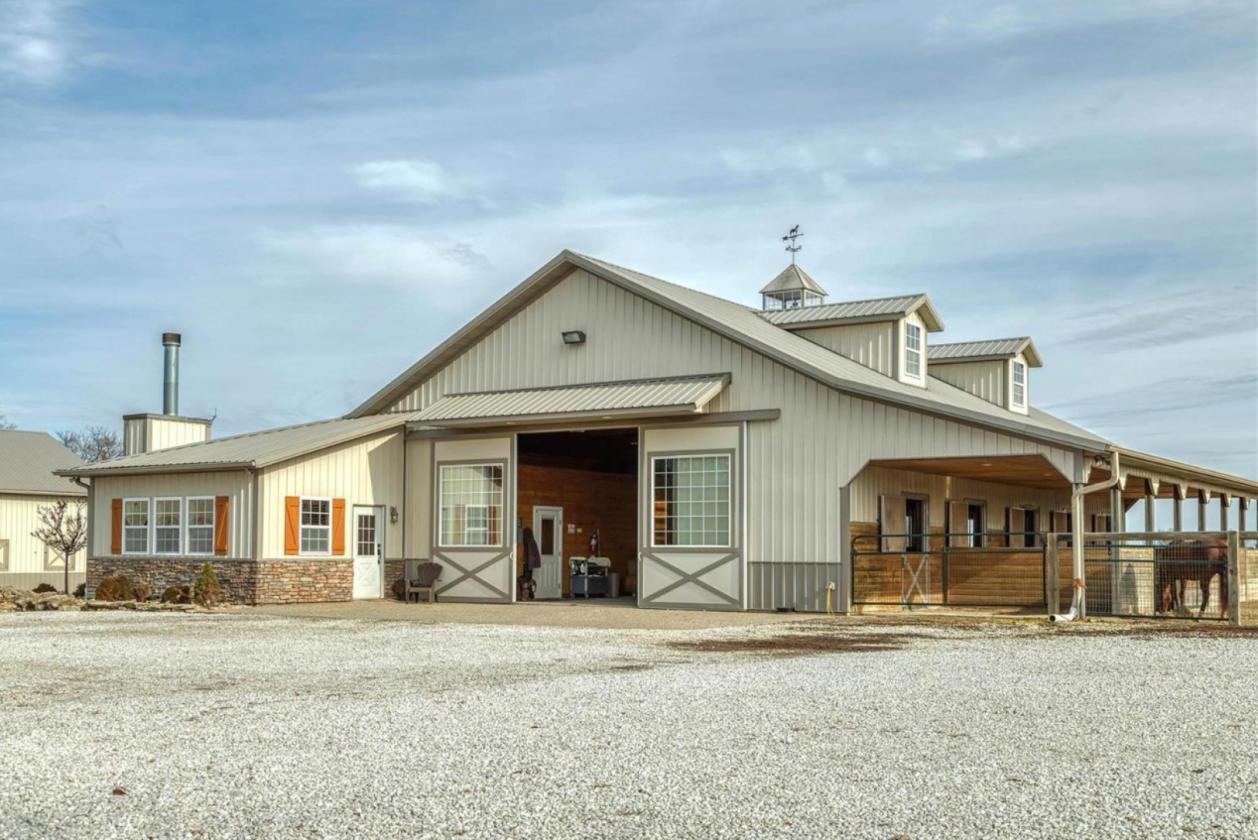 Luxury Equestrian Estate - photo 1