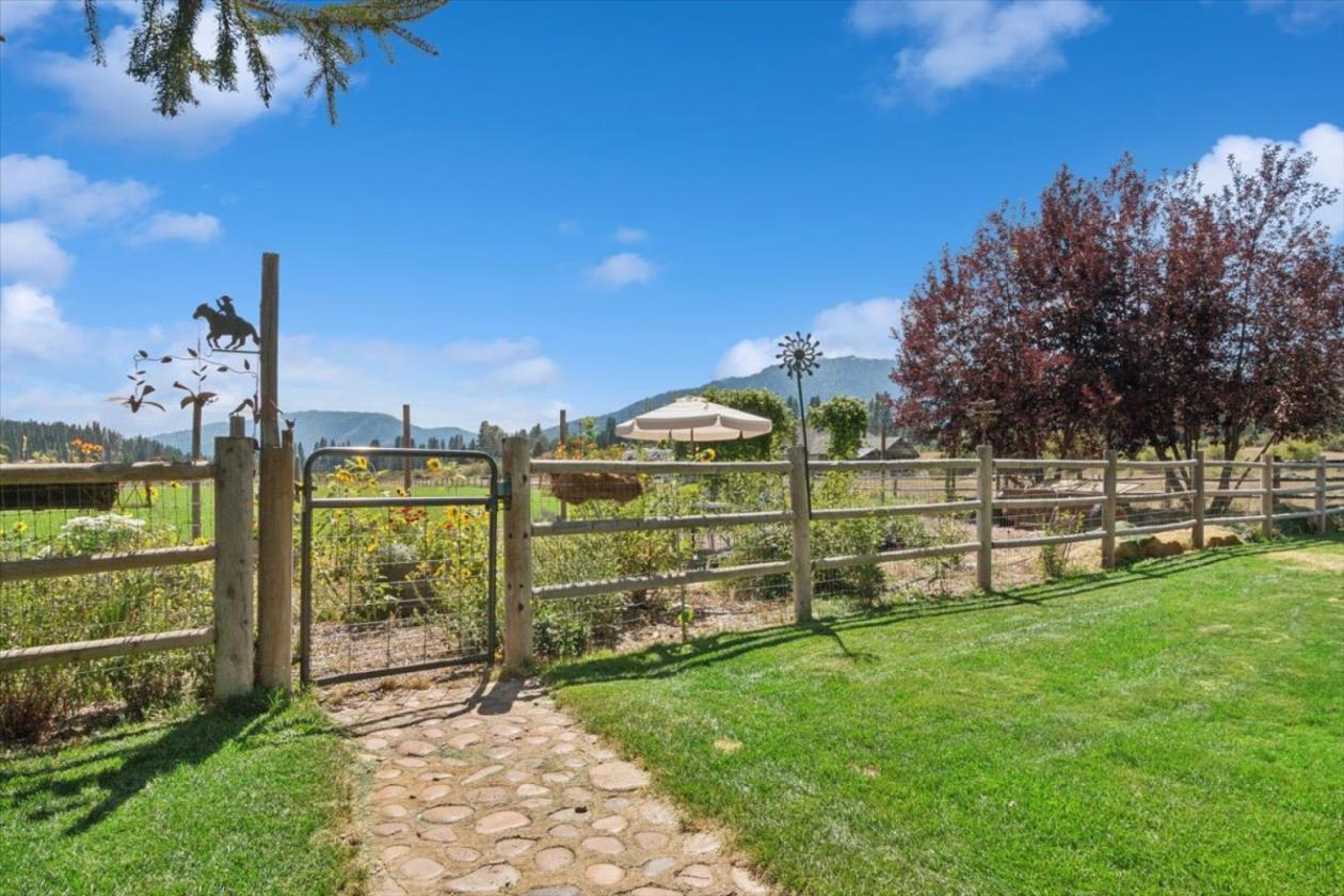 Over 5-acre horse property - photo 29