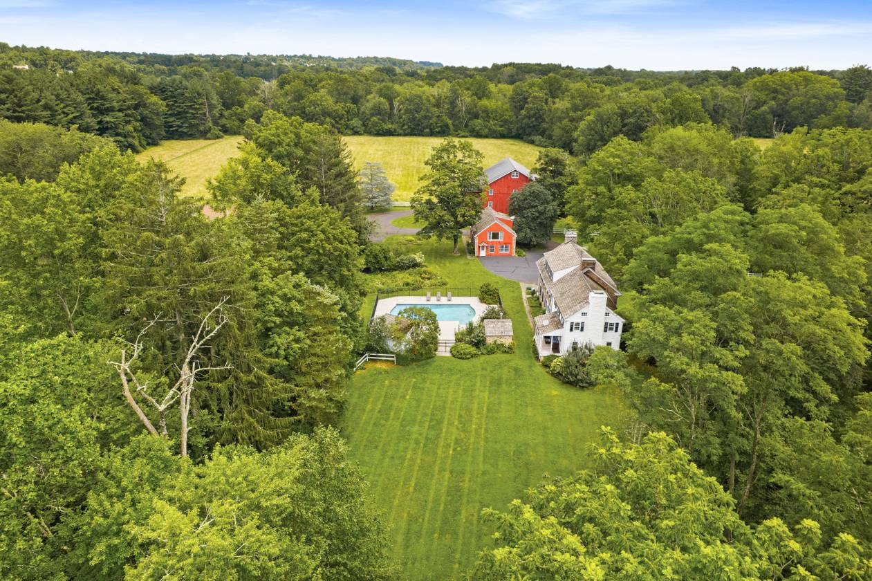 Horse Property for sale.