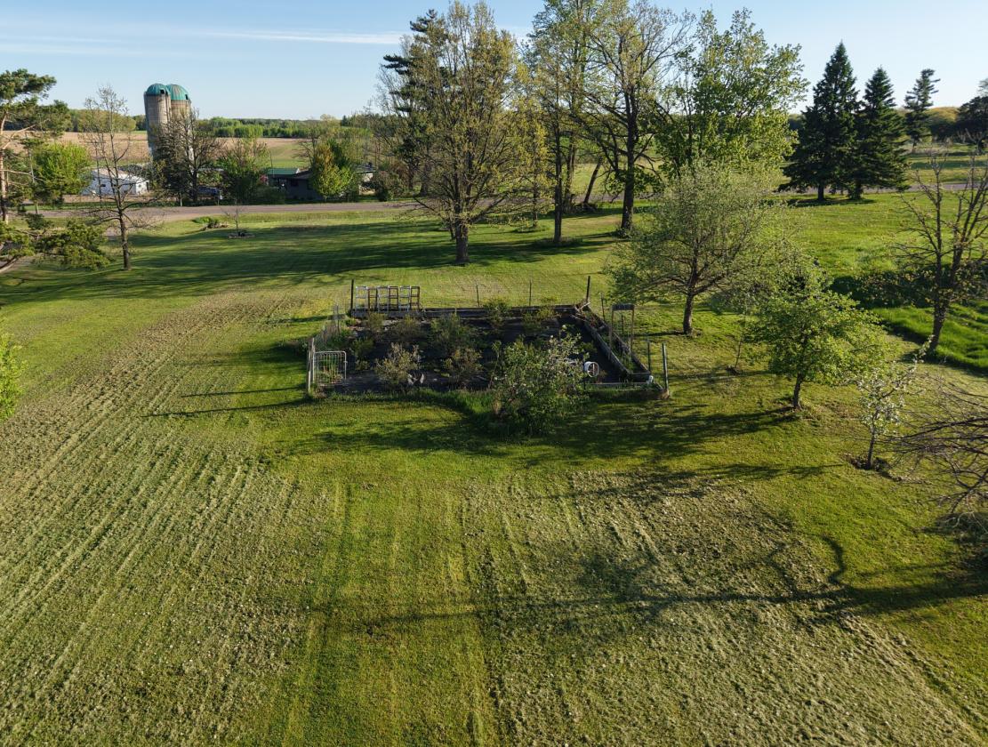 Move-In Ready Hobby Farm with Home - photo 6