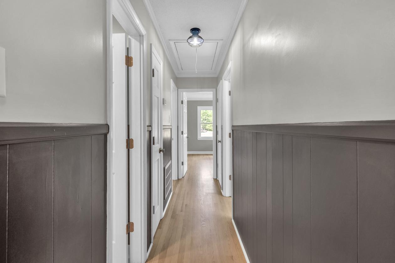 15 Acres & Completely remodeled home - photo 19