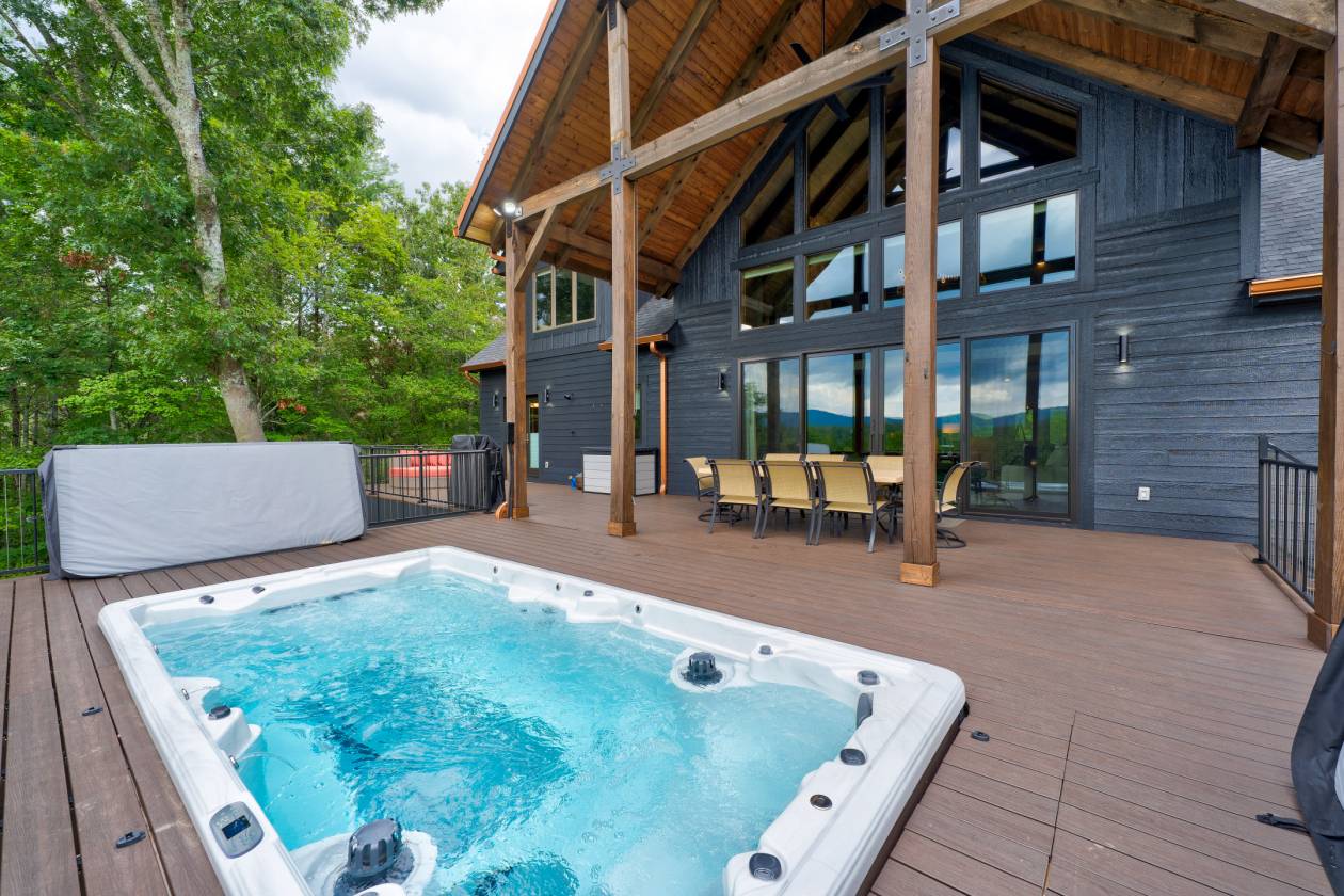 Welcome to "Holly Hill" Your luxury estate - photo 32