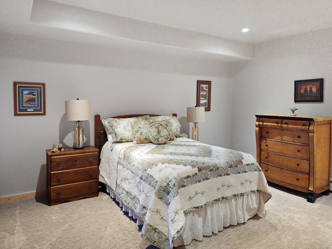 North Fork Valley Gem with Views and Privacy - photo 19