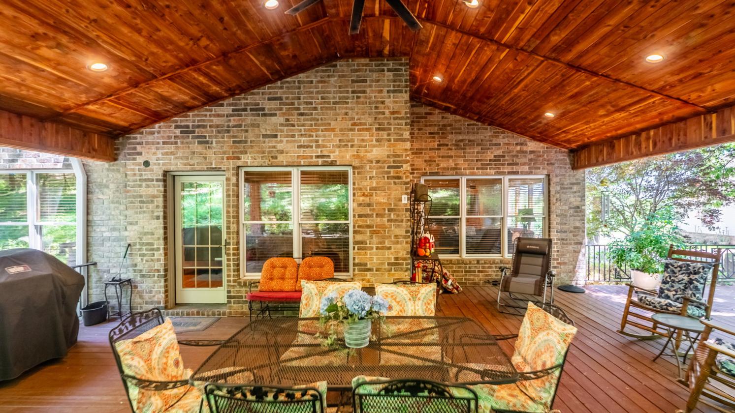 Luxury Private Equestrian Estate - photo 15
