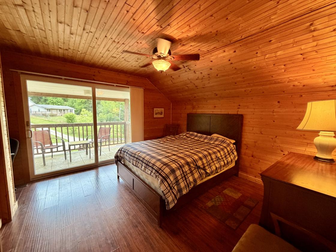 Custom Home On 271.28 Acres - photo 27
