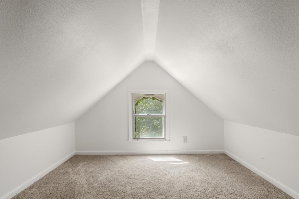 ONE-OF-A-KIND EAST TEXAS PROPERTY - photo 18