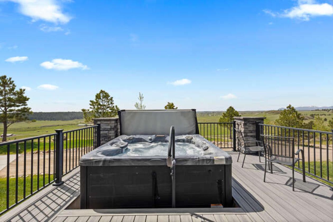 Luxury Horse Property With Amazing Views - photo 16