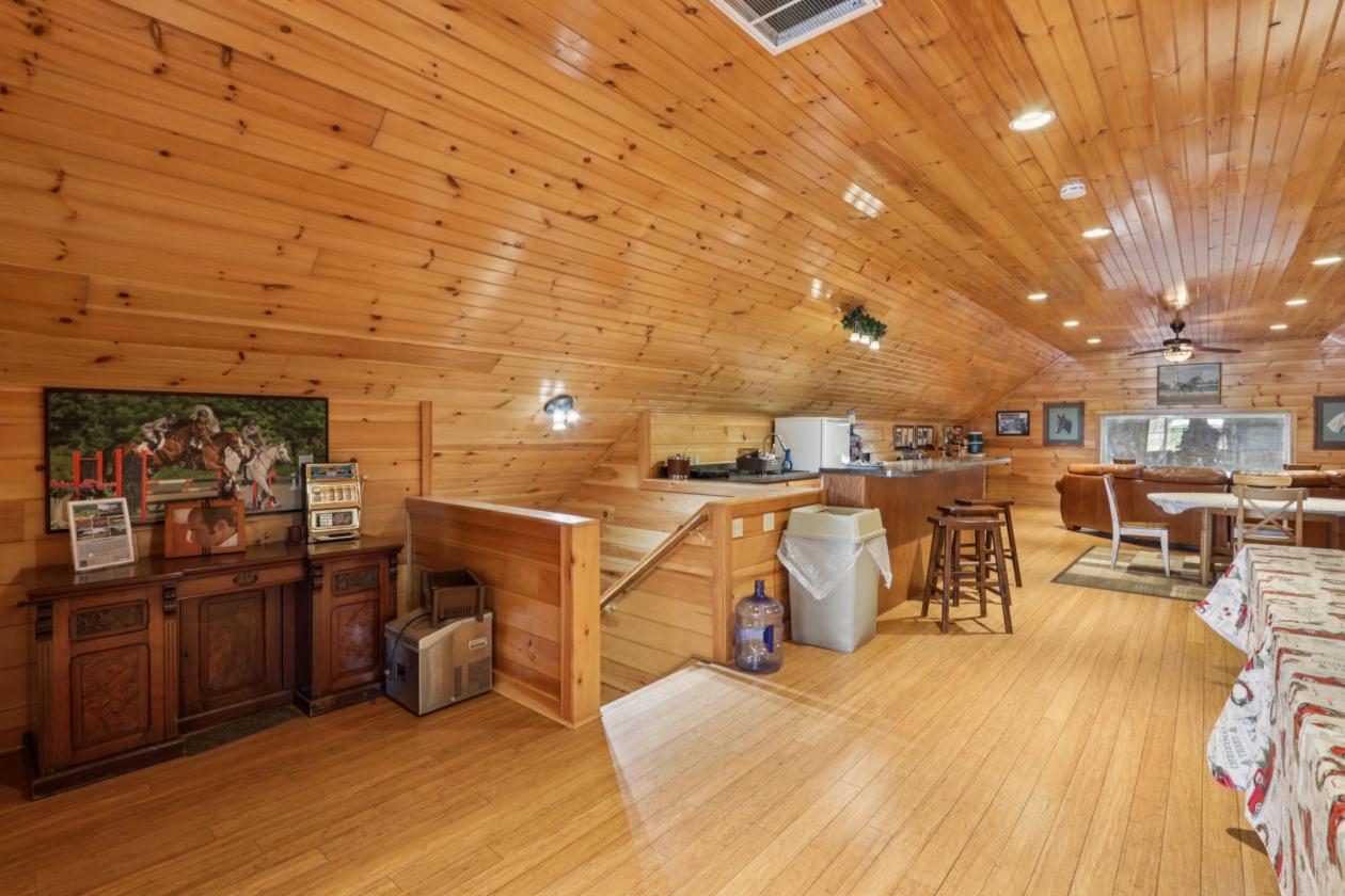 Equestrian Farm w/ 2 Homes & Caretaker Quarters - photo 8