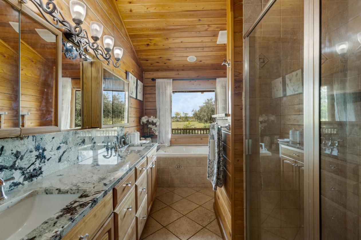 Luxury Farm on 5.96 Acres - photo 16