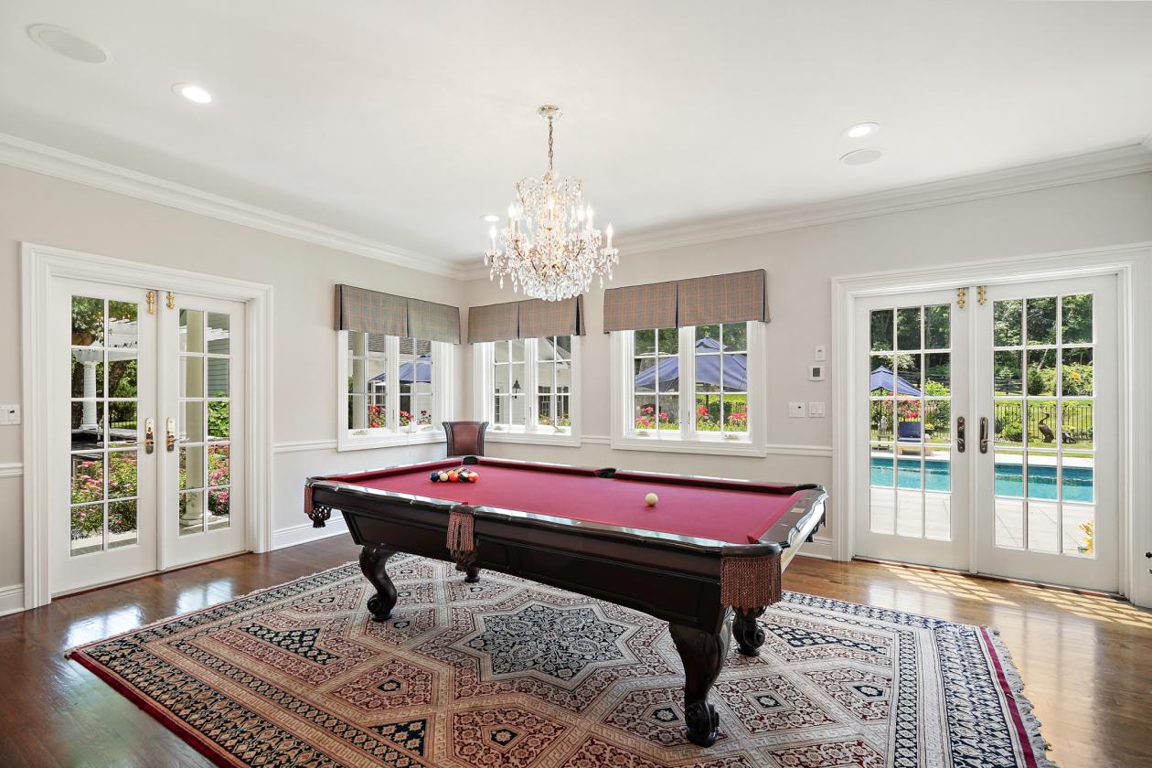 Elegant North Salem Horse Country Estate - photo 6