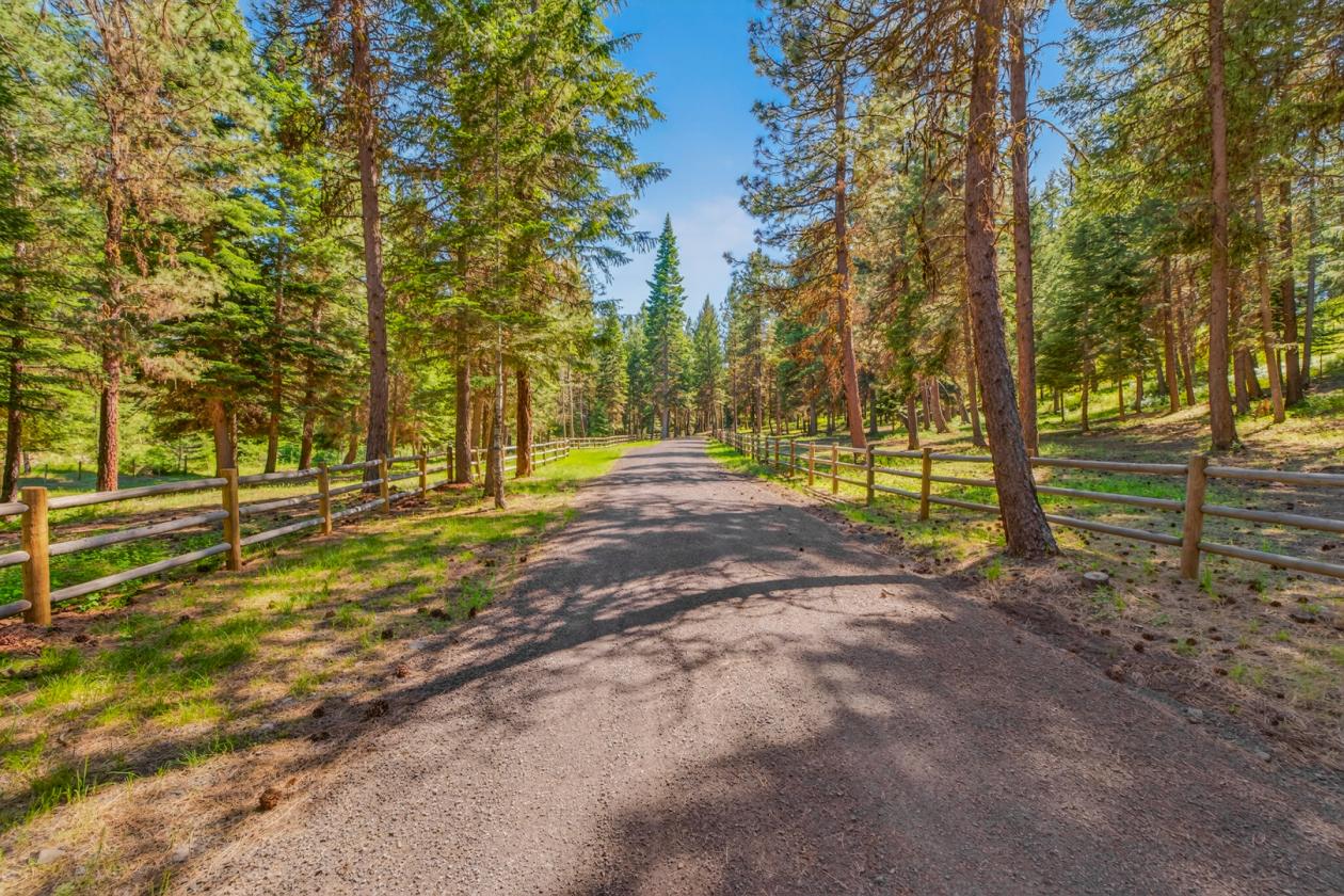 Luxury 25-acre Horse Property - photo 28