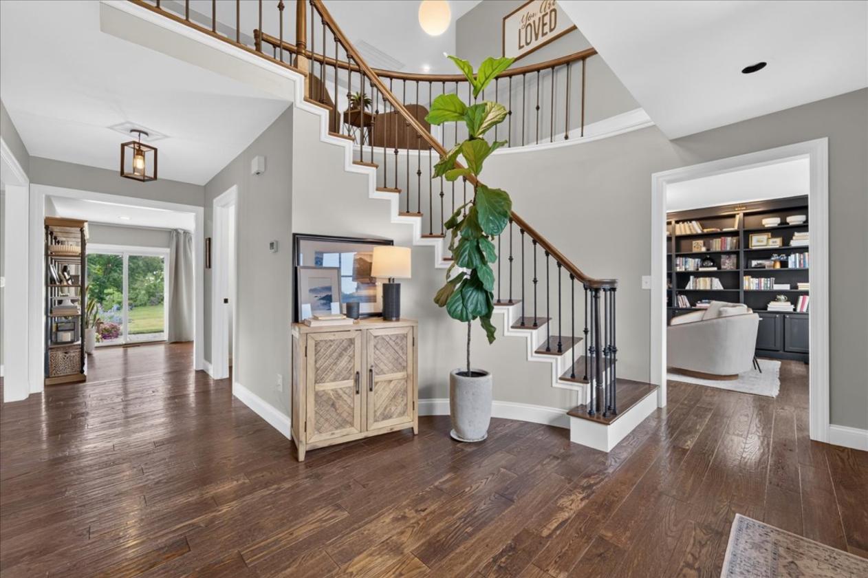 Stunning Colonial on 10 Serene Acres - photo 4