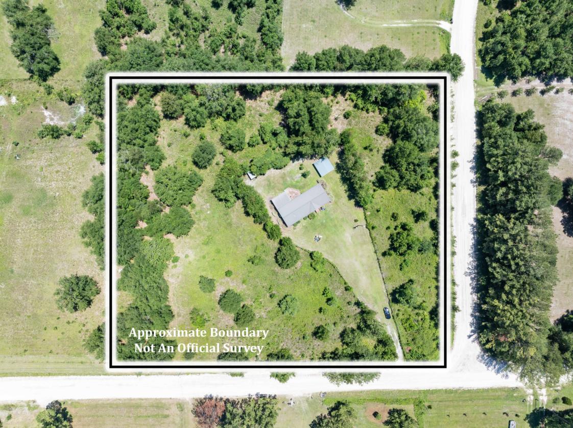 Beautiful Home and Acreage - photo 24