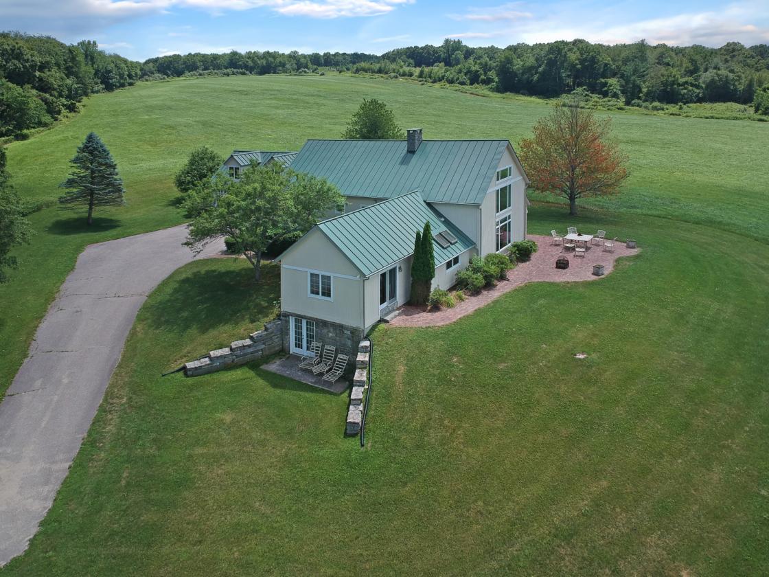 Prime Hilltop Estate ~ 603 Acres ~ 15 Mi. Views - photo 3