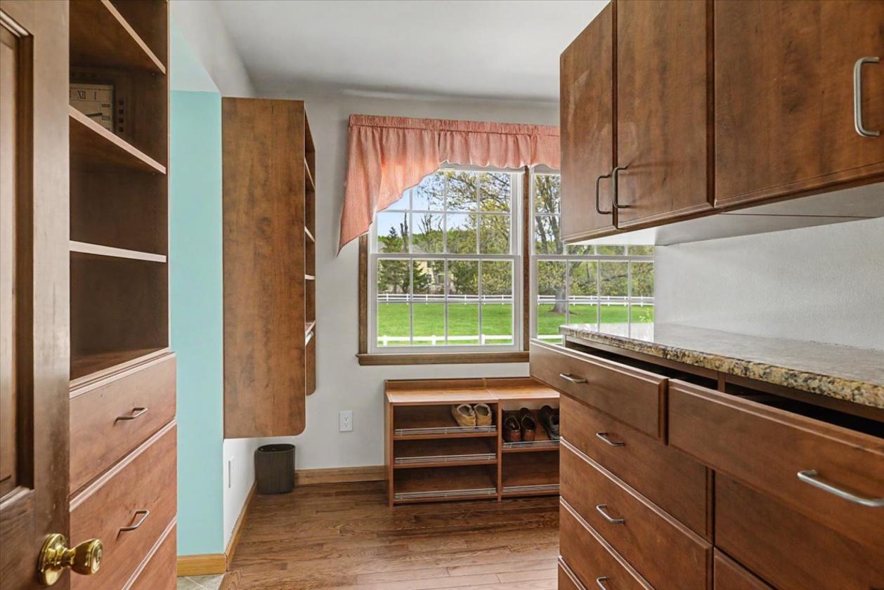 10 Acre Turnkey Hunterdon Equestrian Estate - photo 26
