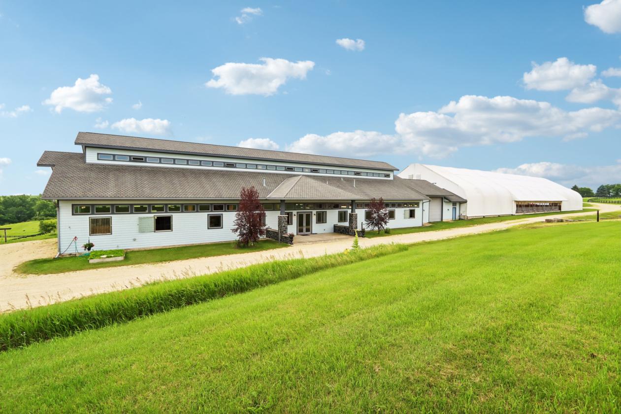 Luxury Equestrian center - photo 10