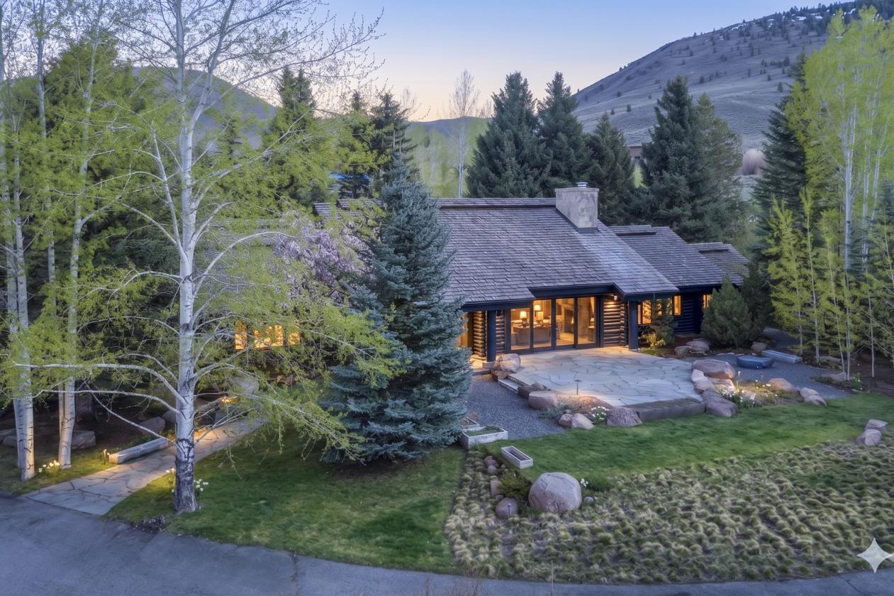 A Rare Elkhorn, Sun Valley Legacy Estate - photo 19
