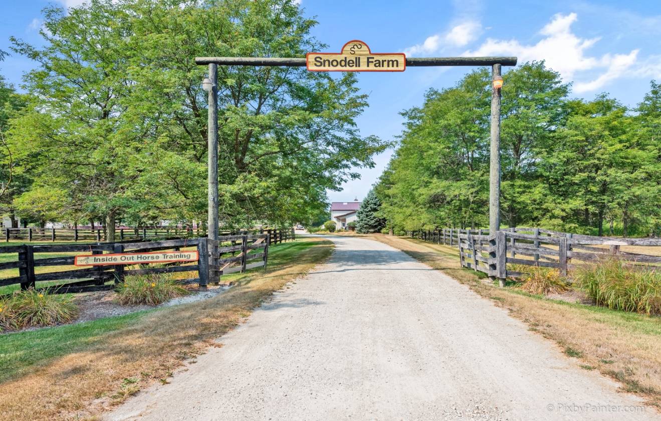 Snodell Farm104+ acre Horse Farm in Campton Hills, IL Campton Hills