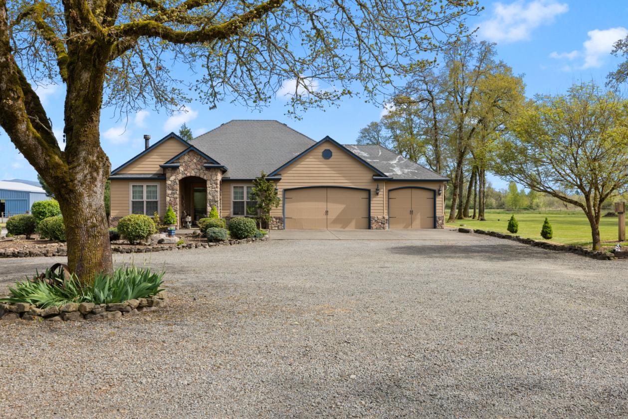 Equestrian Property Facility - photo 2