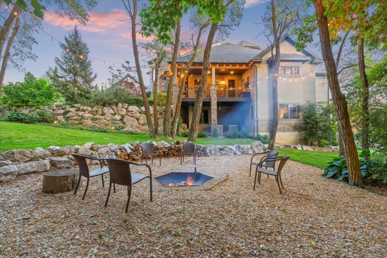EQUESTRIAN DREAM AND LUXURY LIVING IN ONE - photo 22