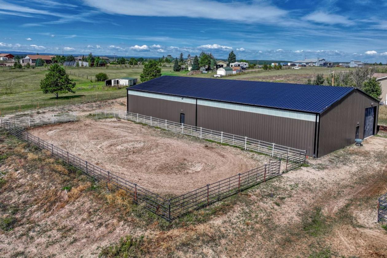 6ac Amazing Equestrian Property in Black Forest - photo 6