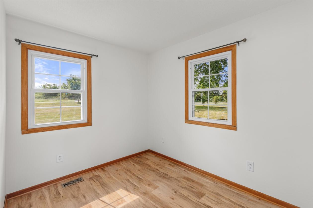 Turnkey Horse Property between Indianola + Norwalk - photo 18
