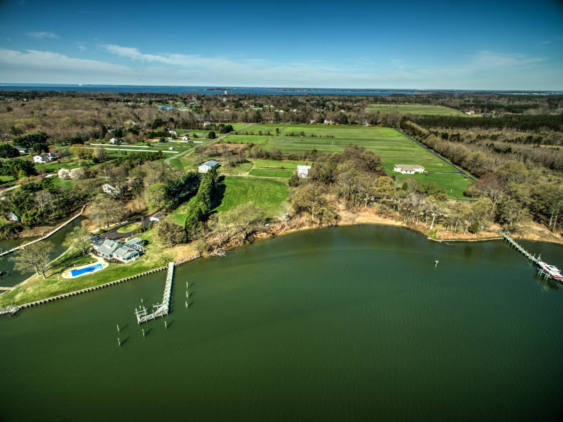 31 Acres of Waterfront where the famous Horse Tagme grazed Queenstown