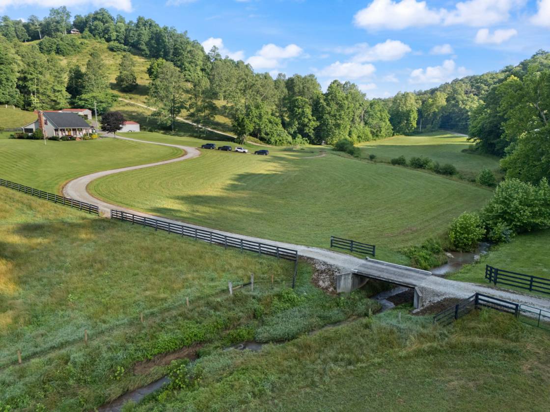 Horse Property for sale.