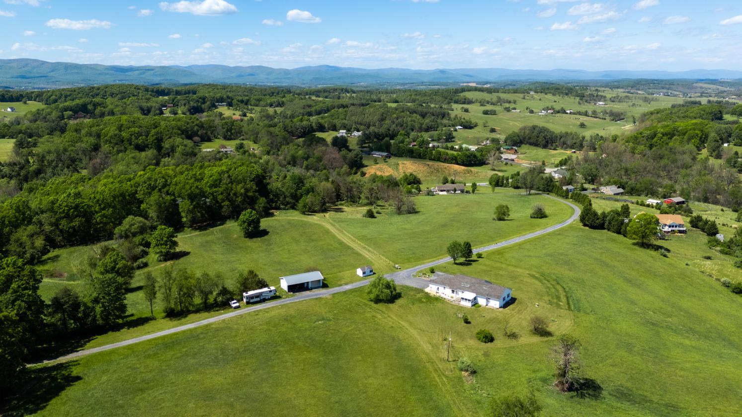 Almost 30 ACRES! Bring your horses, cows or sheep! - photo 8