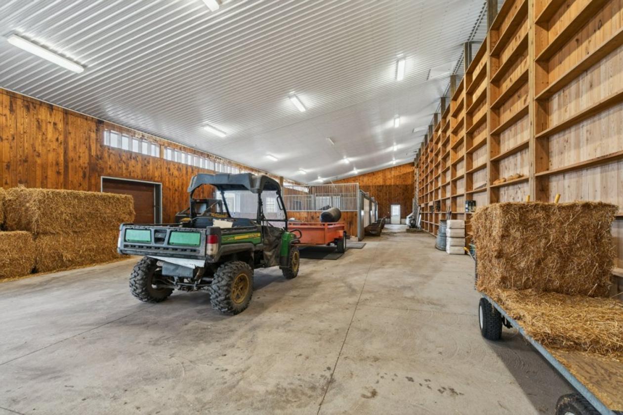 65 ACRE LUXURY EQUESTRIAN ESTATE- ONTARIO - photo 17