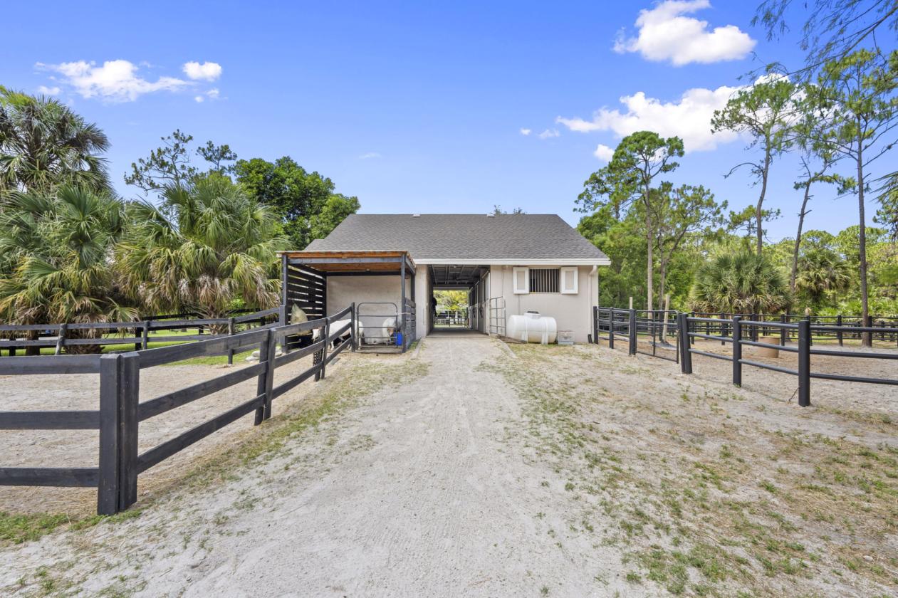 Luxury Equestrian Estate near Wellington - photo 13