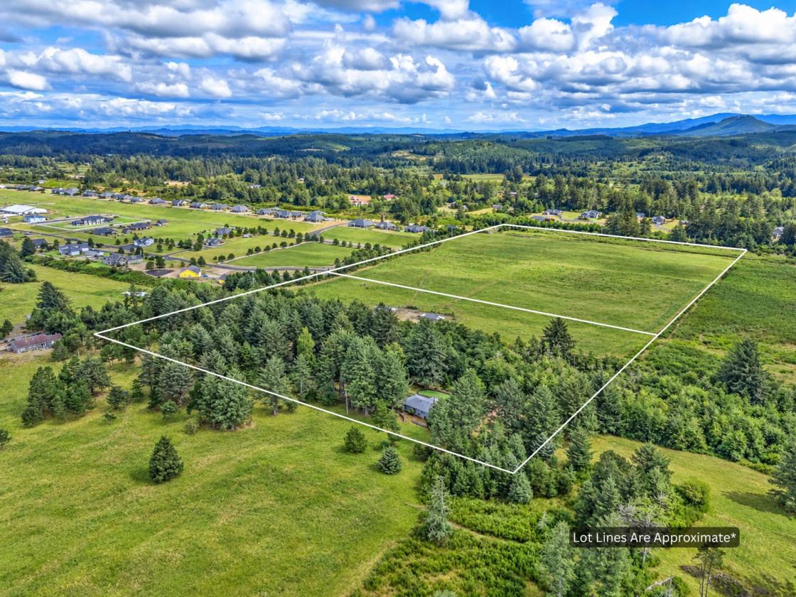 Coastal Ranch - Ride Directly from Barn to Beach! - photo 2