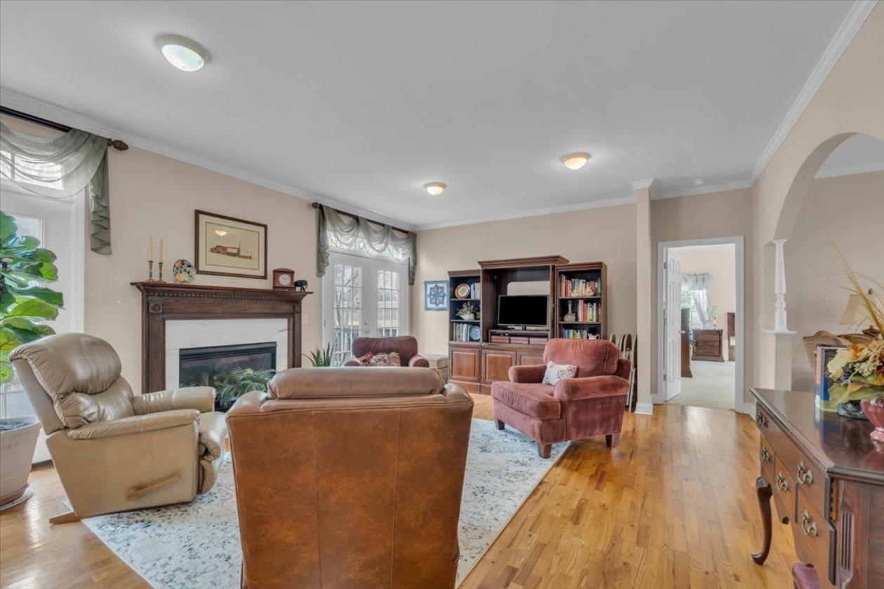 Fieldcrest Farms Estate - photo 8