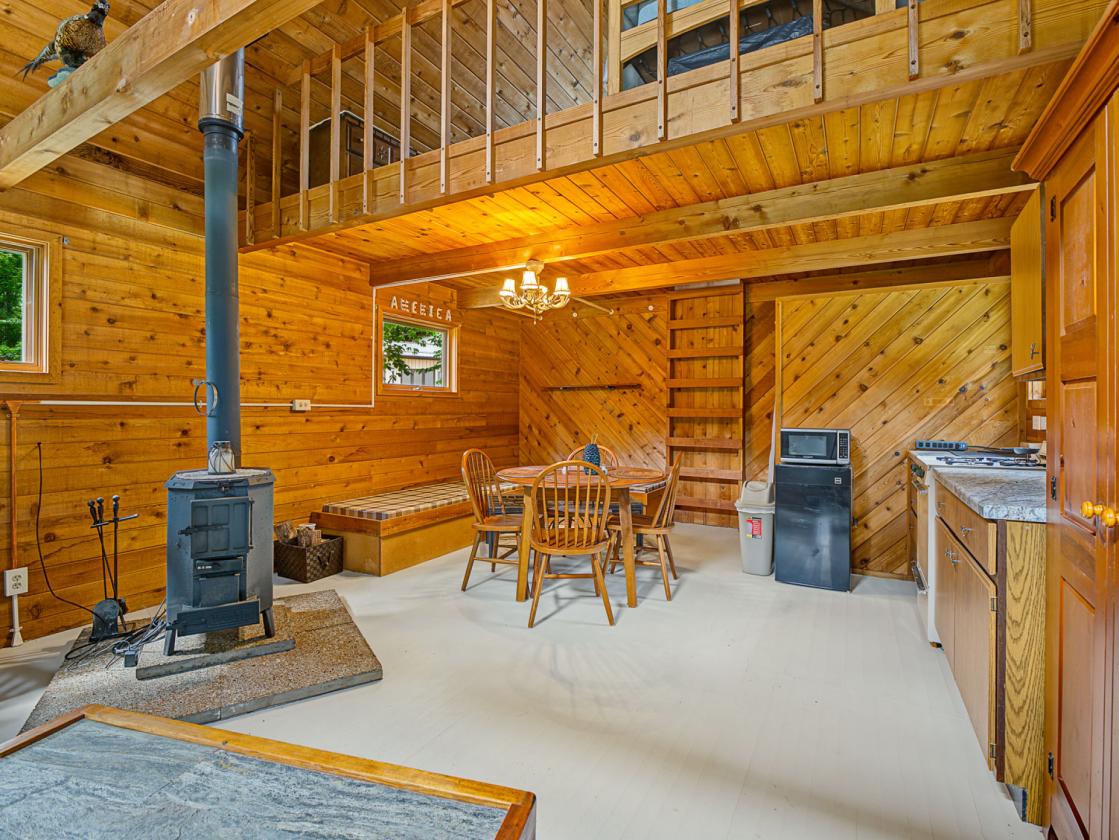 Approx 62 exceptional hunting acres w/ barndo - photo 14