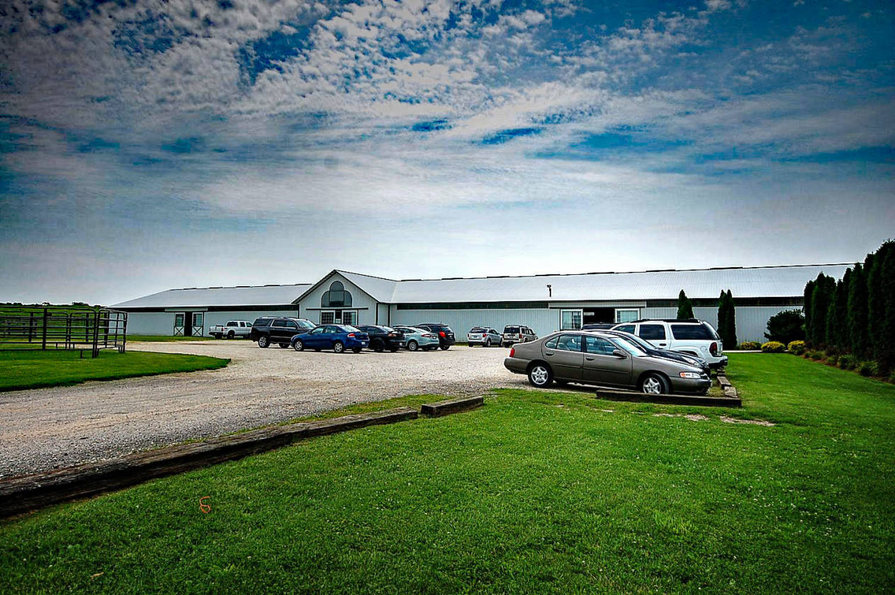 New Price! Tower Hill Stables141 acre, 131 stall Horse Farm