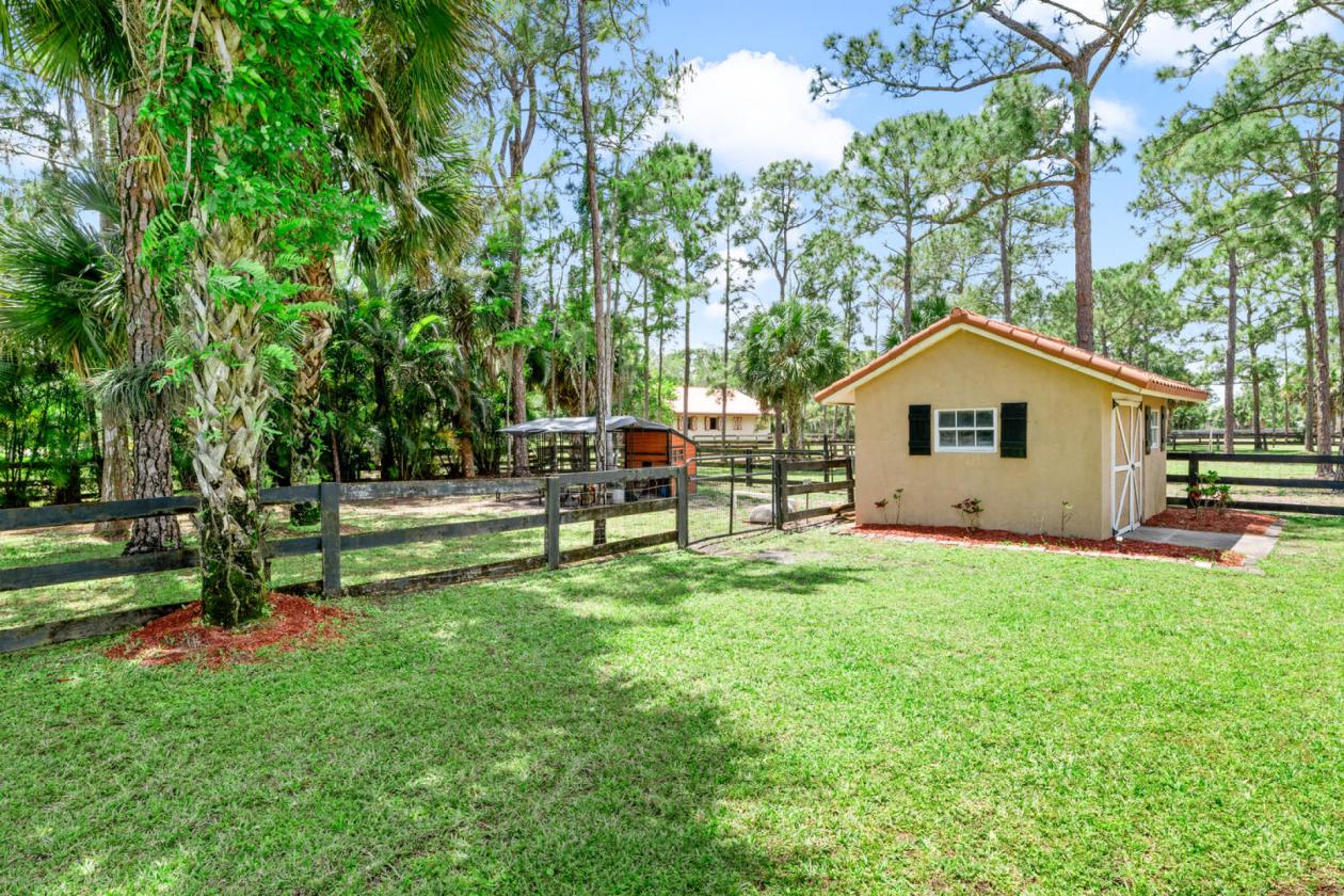 Serene 5 Acre Equestrian Estate - photo 5