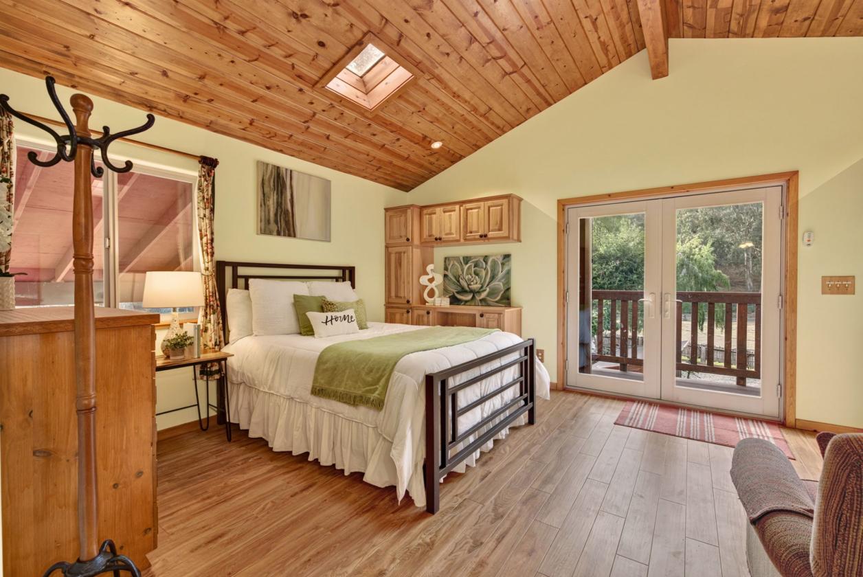 Exceptional Salinas Ranch:  Guest Quarters & Views - photo 26