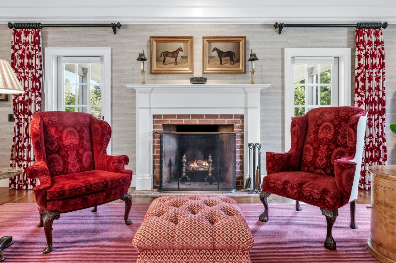 Longview: Open House Saturday Sept. 12: 12 pm-3 pm - photo 7