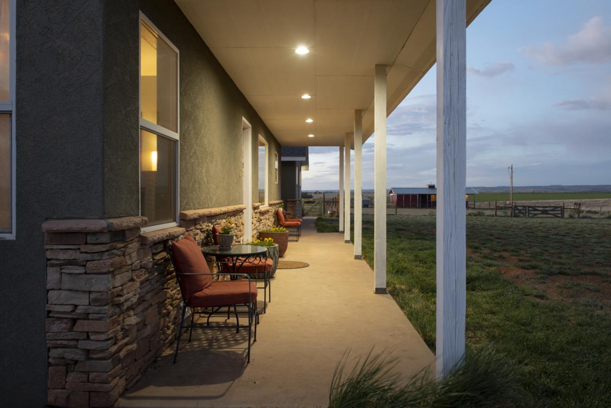 Exquisite Horse Property with Mountain Views - photo 4