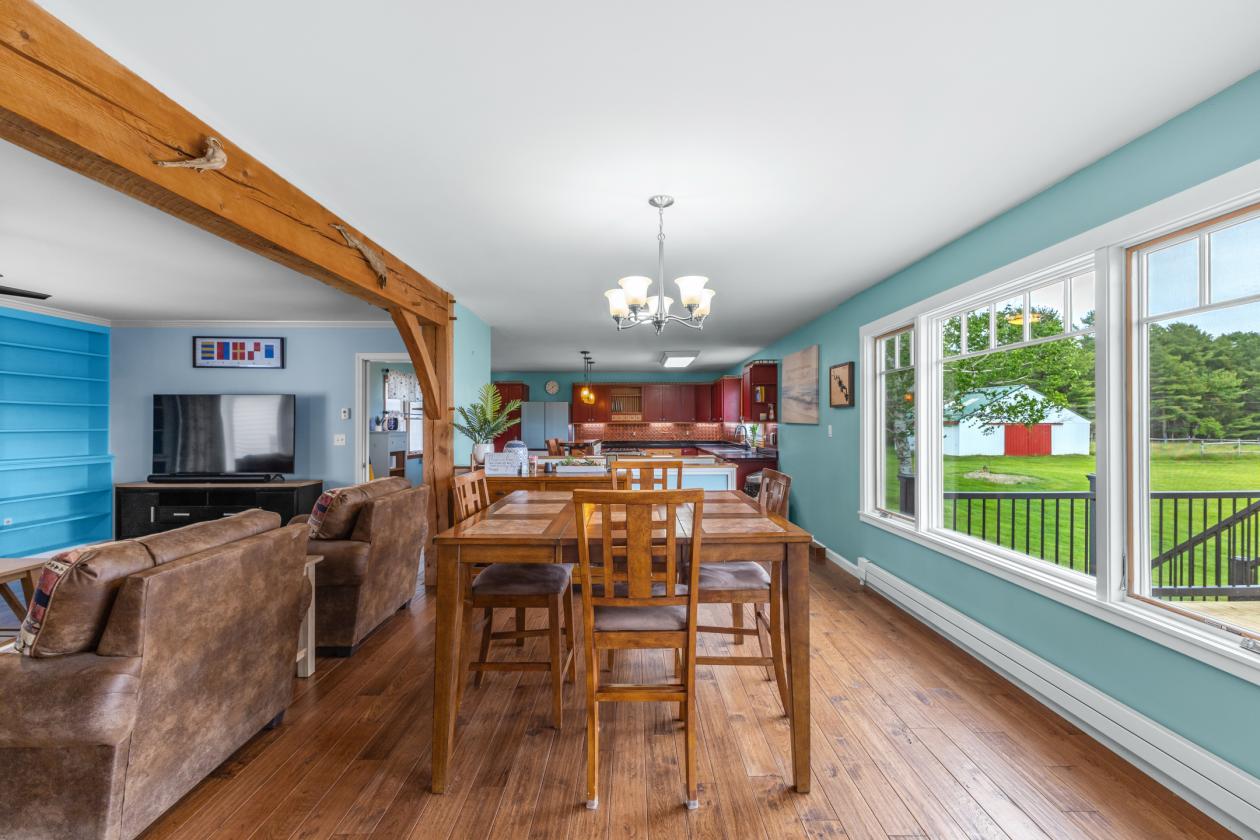 Lakefront Home with 2 stalls & a Tack Room - photo 9