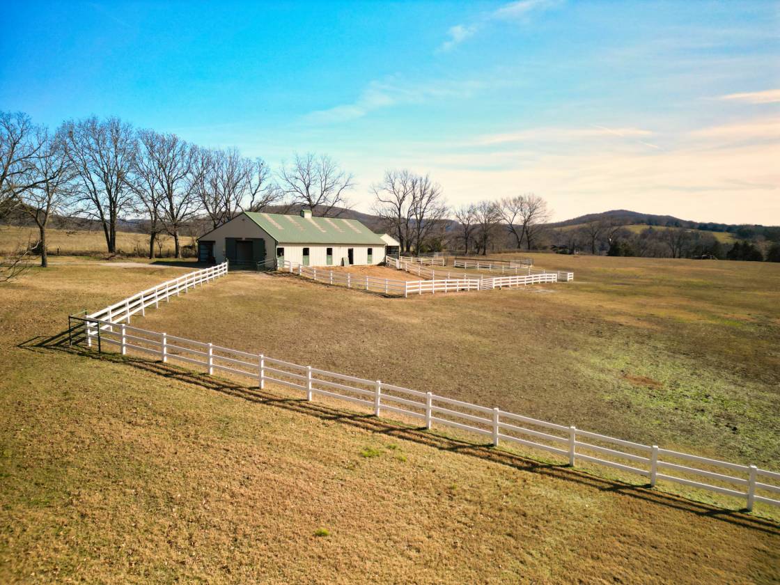 Horse Property for sale.