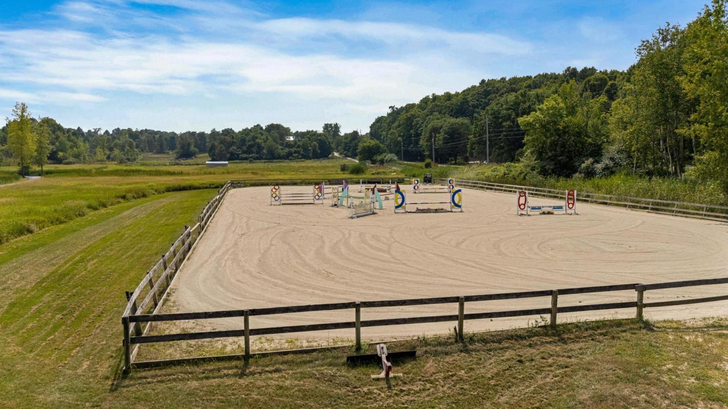 Established Equestrian Facility on 17 Acres - photo 22